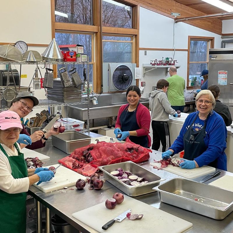 A group of volunteers in the kitchen